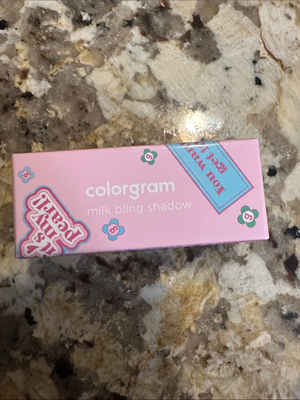 Colorgram Milk Bling Shadow Pink Makeup